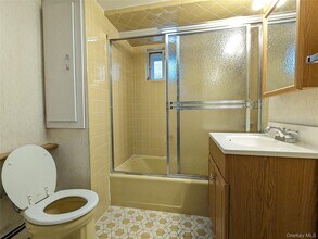 68-28 Alderton St in Queens, NY - Building Photo - Building Photo