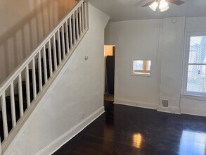 5664 Heiskell St in Philadelphia, PA - Building Photo - Building Photo