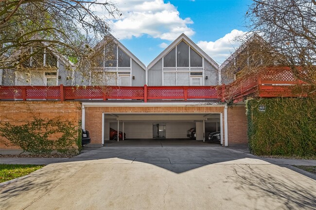 615 Kipling St in Houston, TX - Building Photo - Building Photo