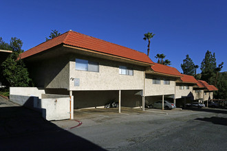 Canyon Oak Apartments in Riverside, CA - Building Photo - Building Photo