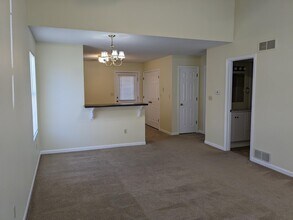 2411 Carnation Dr in Columbia, MO - Building Photo - Building Photo