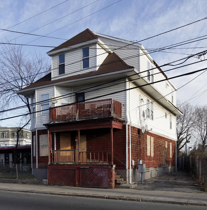 540-542 Cranston St in Providence, RI - Foto de edificio