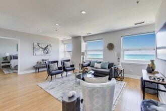 330 S Michigan Ave in Chicago, IL - Building Photo - Building Photo