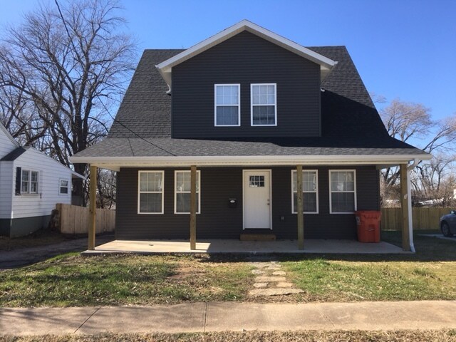 415 S Fort Ave in Springfield, MO - Building Photo