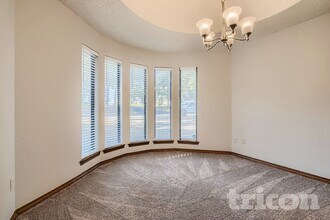 736 Highland Crest Dr in Hurst, TX - Building Photo - Building Photo