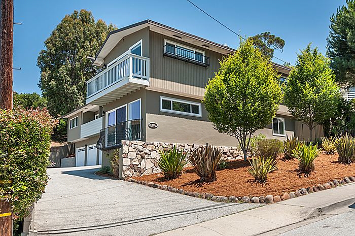 328 Torino Dr in San Carlos, CA - Building Photo