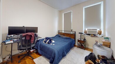 78 W 11th St in New York, NY - Building Photo - Building Photo