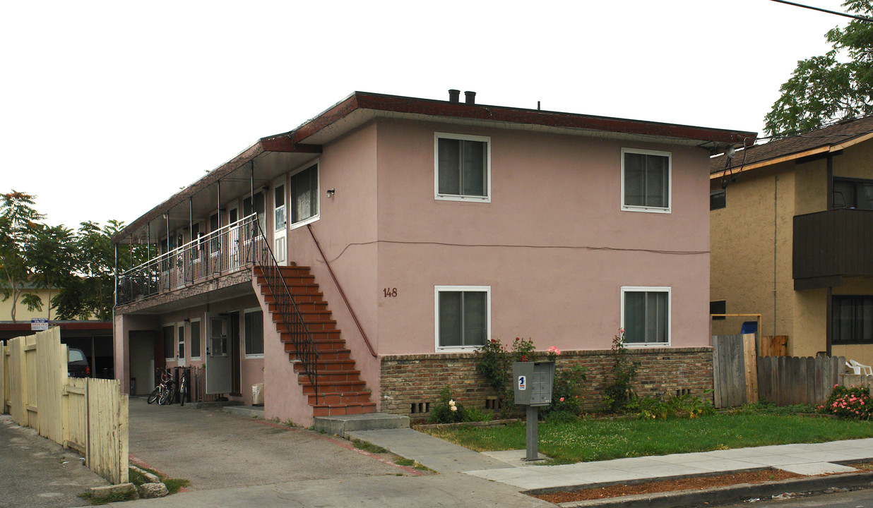 148 W Virginia St in San Jose, CA - Building Photo