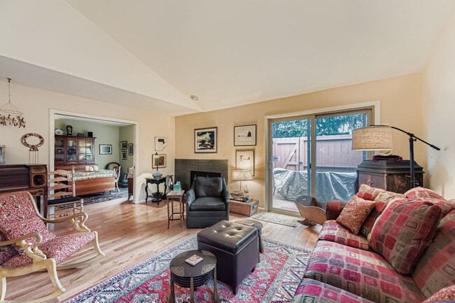 2751 Glenwood Dr in Boulder, CO - Building Photo - Building Photo