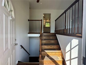 11 Pocono Rd in Middletown, RI - Building Photo - Building Photo