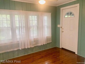 429 E Kenilworth Ave in Royal Oak, MI - Building Photo - Building Photo