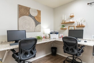 Phoenix in El Paso, TX - Building Photo - Interior Photo