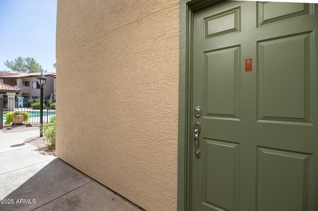 7008 E Gold Dust Ave in Paradise Valley, AZ - Building Photo - Building Photo