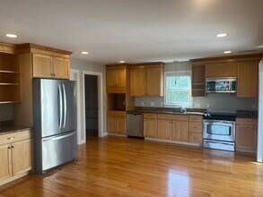 29 Chestnut St in Foxboro, MA - Building Photo - Building Photo