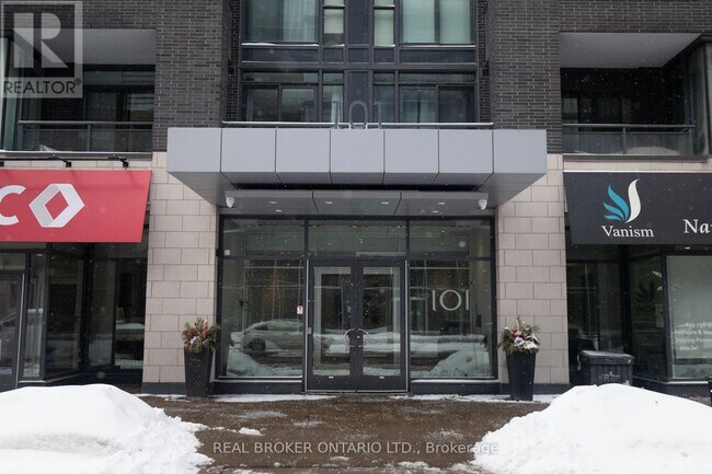 101-101 Richmond Rd in Ottawa, ON - Building Photo - Building Photo