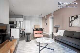 5535 Westlawn Ave in Los Angeles, CA - Building Photo - Building Photo