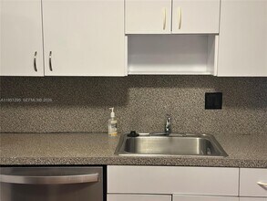 1170 N Federal Hwy in Fort Lauderdale, FL - Building Photo - Building Photo