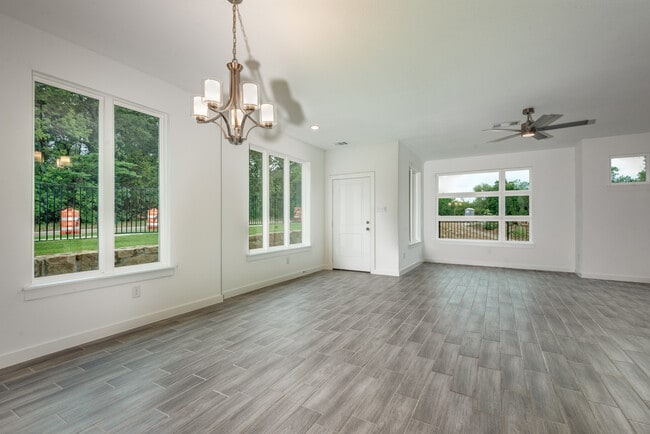 333 Oakbend Dr in Lewisville, TX - Building Photo - Building Photo
