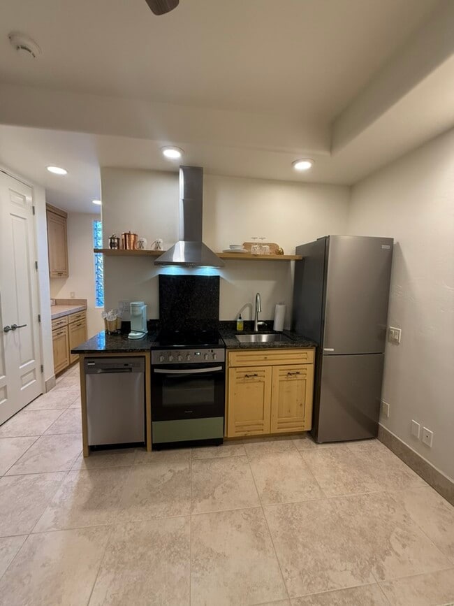 2253 N Cohonina Cir, Unit Casita in Saint George, UT - Building Photo - Building Photo