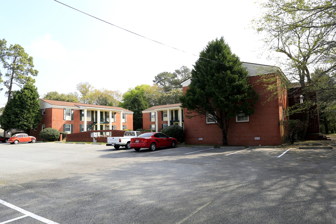 Parkvue Apartments in Statesboro, GA - Building Photo