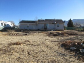 4701 Marshal Trail in Enoch, UT - Building Photo - Building Photo