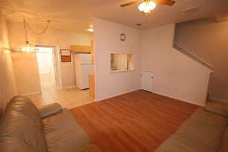 2403 Hartsfield Road in Tallahassee, FL - Building Photo - Building Photo