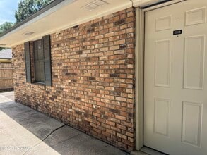100 Charolais St in Lafayette, LA - Building Photo - Building Photo