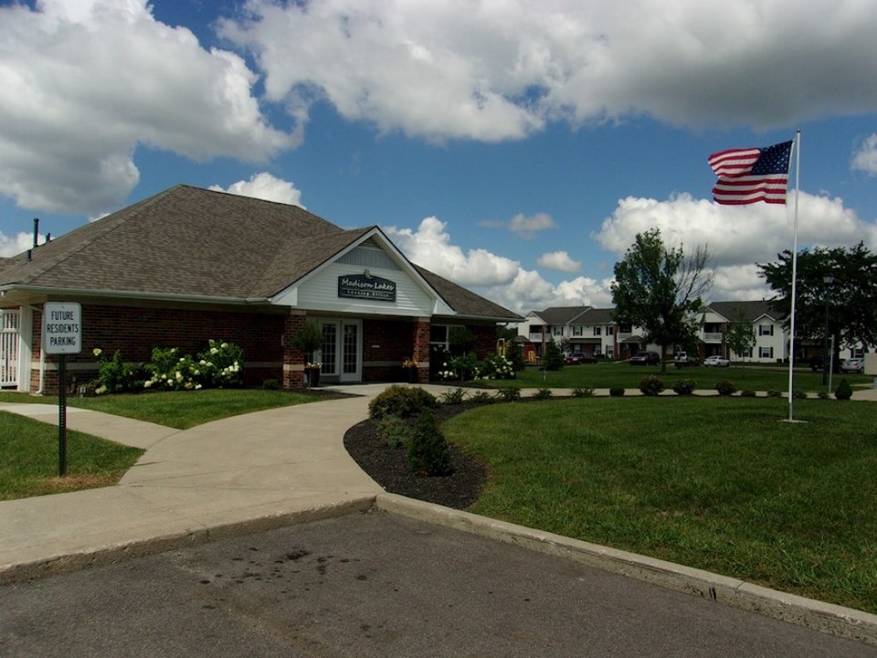 Madison Lakes in Anderson, IN - Building Photo