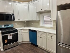 36 Humphrey Ave in Bayonne, NJ - Building Photo - Building Photo