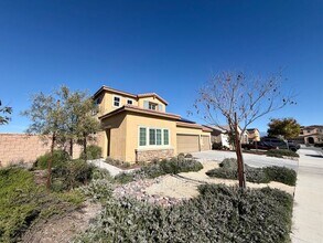 26564 Rosebay Way in Menifee, CA - Building Photo - Building Photo