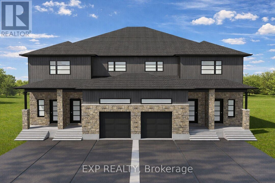 480 Falcon Ln in Russell, ON - Building Photo