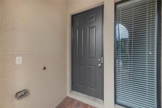 3345 NW 11th Ave in Pompano Beach, FL - Building Photo - Building Photo