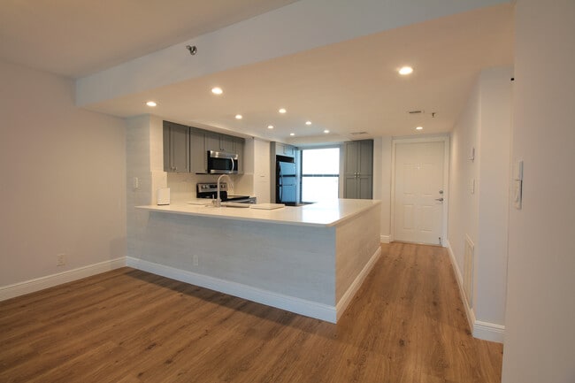 property at 6562 Boca del Mar Dr