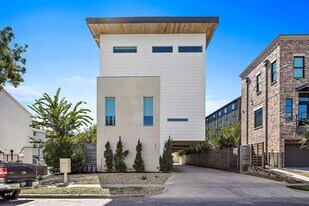 2317 Moser Ave in Dallas, TX - Building Photo