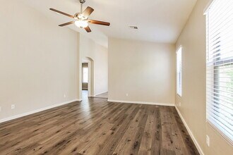 1044 S 239th Ln in Buckeye, AZ - Building Photo - Building Photo