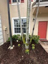 661 NW 42nd Ave in Plantation, FL - Building Photo - Building Photo