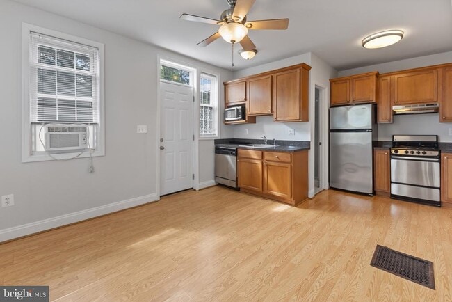 property at 321 Magothy Rd