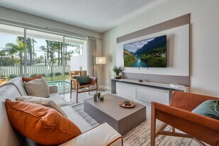 8013 Formosa Vly Pl in Kissimmee, FL - Building Photo