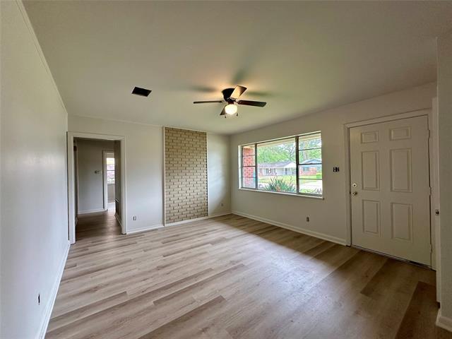 1015 Pine Tree Dr in Shreveport, LA - Foto de edificio