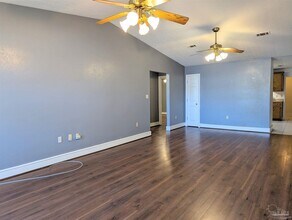 912 Rentz Ave in Pensacola, FL - Building Photo - Building Photo