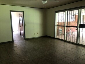 916 Deer Park Rd in Shreveport, LA - Building Photo - Building Photo