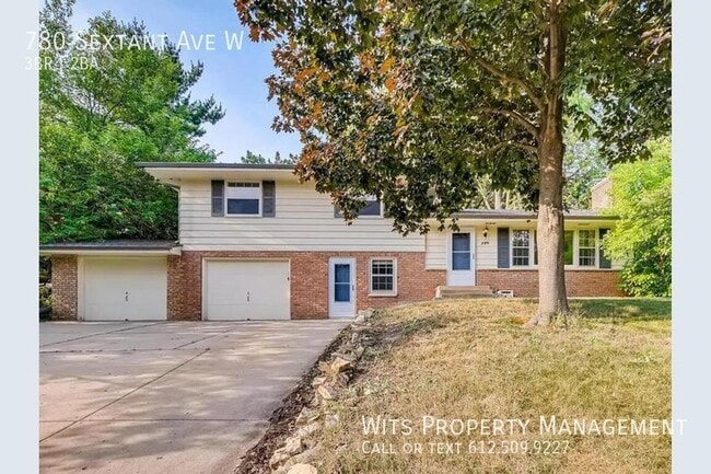 780 Sextant Ave W in Roseville, MN - Building Photo - Building Photo