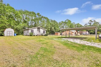 156 County Rd 3251W in Cleveland, TX - Building Photo - Building Photo