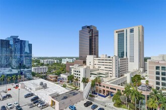 511 SE 5th Ave in Fort Lauderdale, FL - Foto de edificio - Building Photo