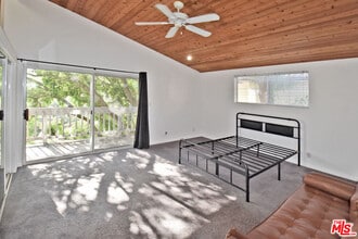 2885 Searidge St in Malibu, CA - Building Photo - Building Photo