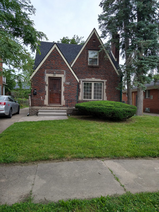 14240 Mettetal St in Detroit, MI - Building Photo