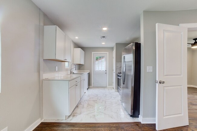 2319 E 13th St in Tulsa, OK - Building Photo - Building Photo