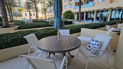 2501 S Ocean Dr in Hollywood, FL - Foto de edificio - Building Photo