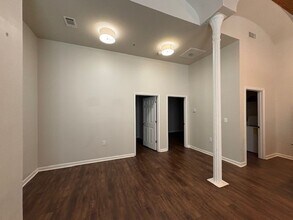 476 Poplar St in Macon, GA - Building Photo - Building Photo