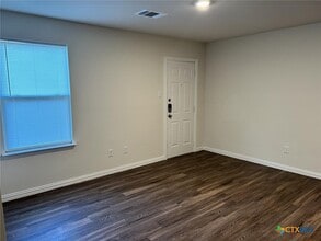 918 S 39th St in Temple, TX - Building Photo - Building Photo